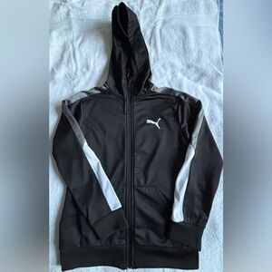 New without tags Puma track jacket Boys size M 10/12 Large Puma logo on back.